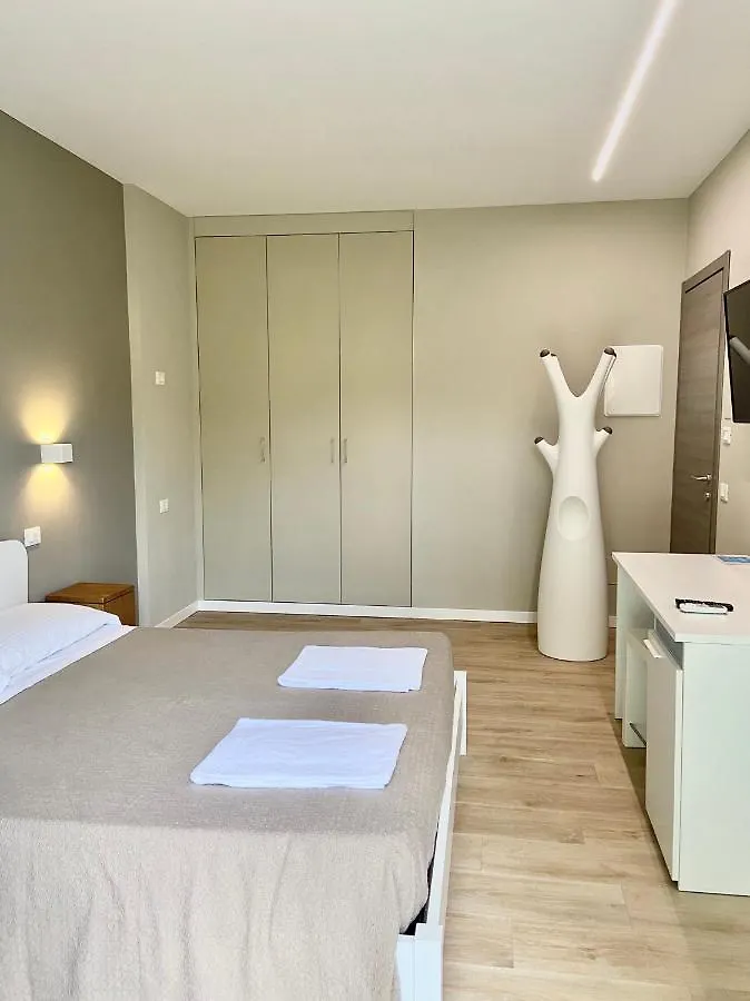 B&B ControVento Soiano Del Lago 0*,  Italia